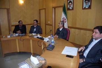 جلسه ستاد استانی کنترل و پیشگیری آنفلوانزای فوق حاد پرندگان در سالن شهید باهنر استانداری اردبیل با ح