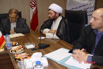حضور آقای دکتر جاویدی معاون بهداشتی و پیشگیری و اقای دکتر امیری معاون دفتر بهداشت و مدیریت بیماریهای