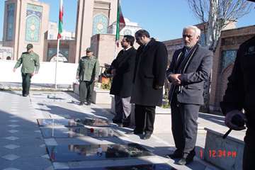 حضور مدیر کل دامپزشکی استان اردبیل در مراسم میهمانی لاله ها 