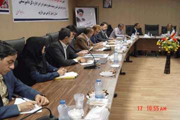 حضور آقای دکتر جاویدی معاون بهداشتی و پیشگیری و اقای دکتر امیری معاون دفتر بهداشت و مدیریت بیماریهای