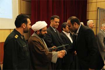 رتبه برتر اداره کل دامپزشکی استان اردبیل در امر اقامه نماز و تجلیل از این اداره کل در اجلاس استانی ن