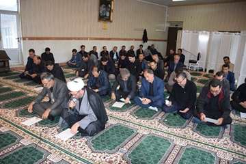 برگزاری زیارت عاشورا در نمازخانه اداره کل دامپزشکی استان اردبیل