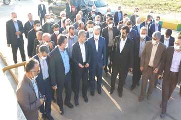 بازدید دکتر خاوازی وزیر جهادکشاورزی با حضور استاندار ، نمایندگان مجلس شورای اسلامی ، رییس سازمان جها