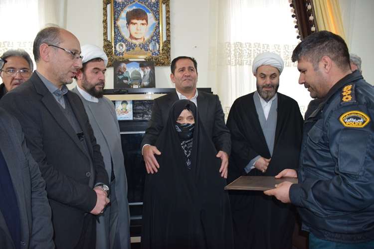 دیدار با خانواده معظم شهدا به مناسبت چهل و هفتمین سالگرد پیروزی انقلاب اسلامی و ایام دهه فجر