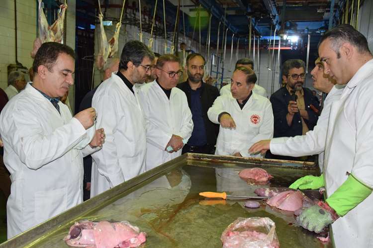 بازدید مشترک مقامات عالی قضایی و سرپرست اداره کل دامپزشکی استان اردبیل از مجتمع صنعتی گوشت اردبیل